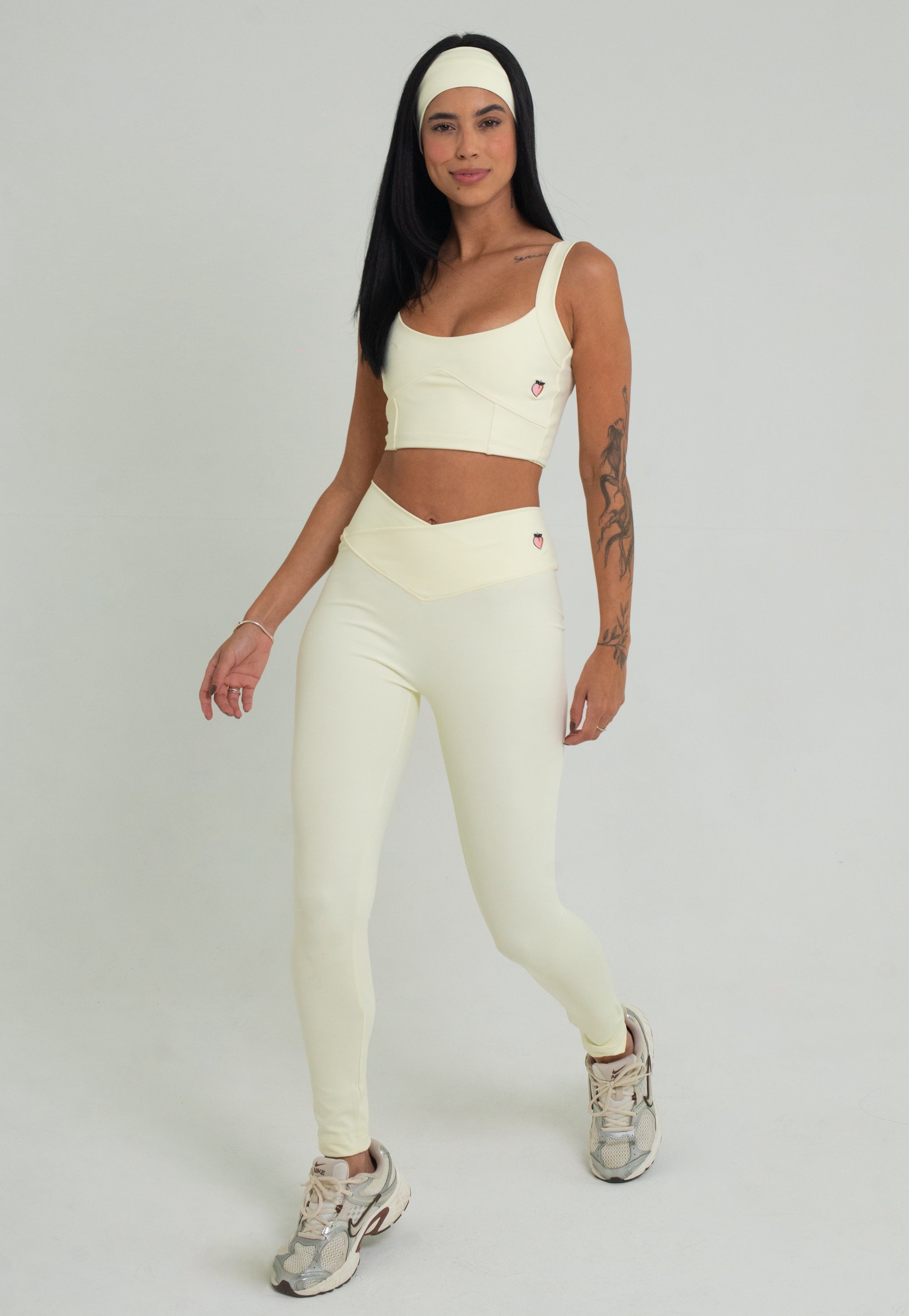 legging com cós transpassado na cor natural