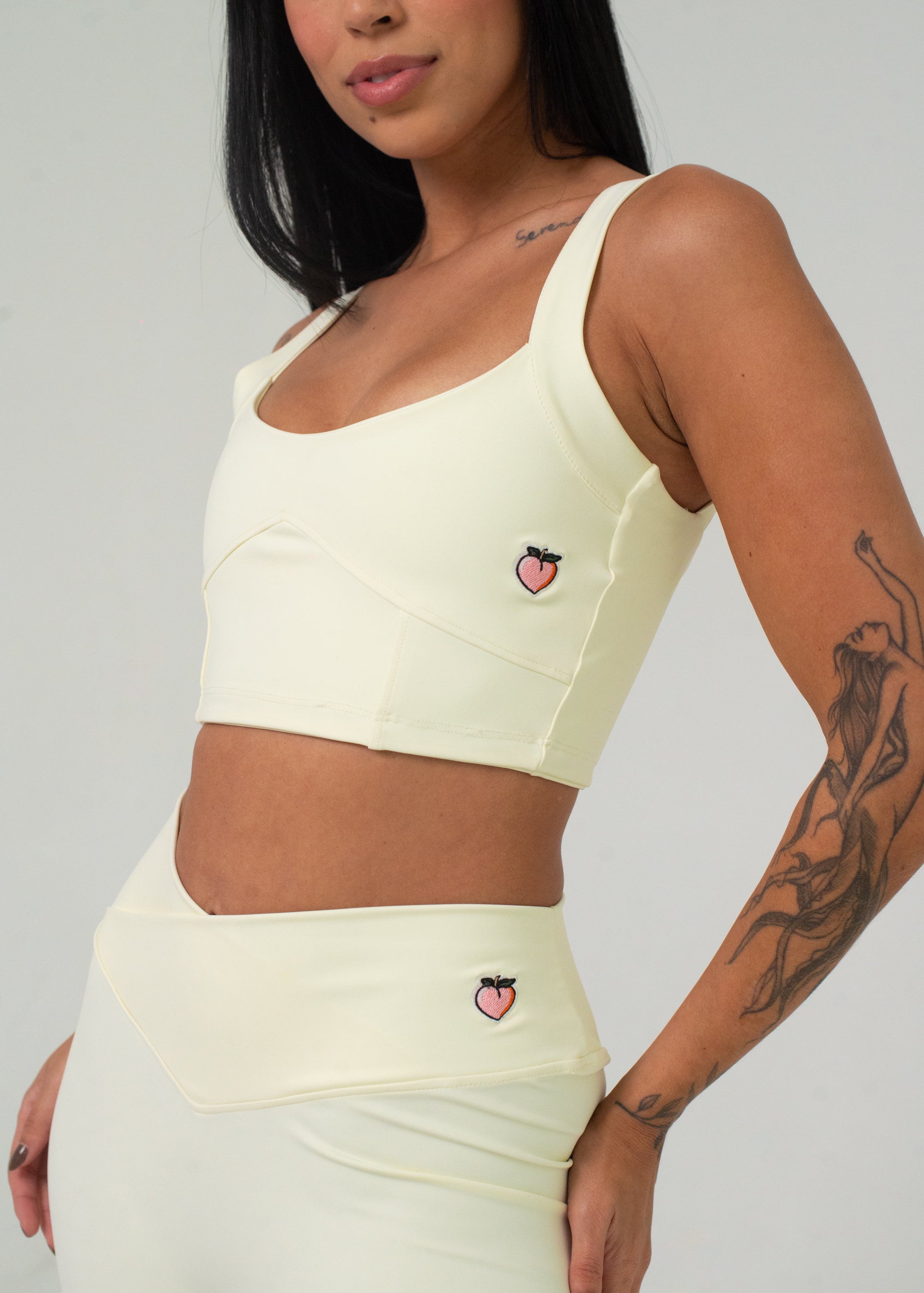 top corpete na cor natural