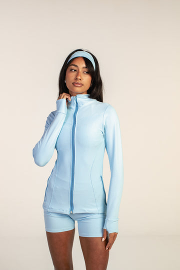 jaqueta compressora com bolso na cor blue sky