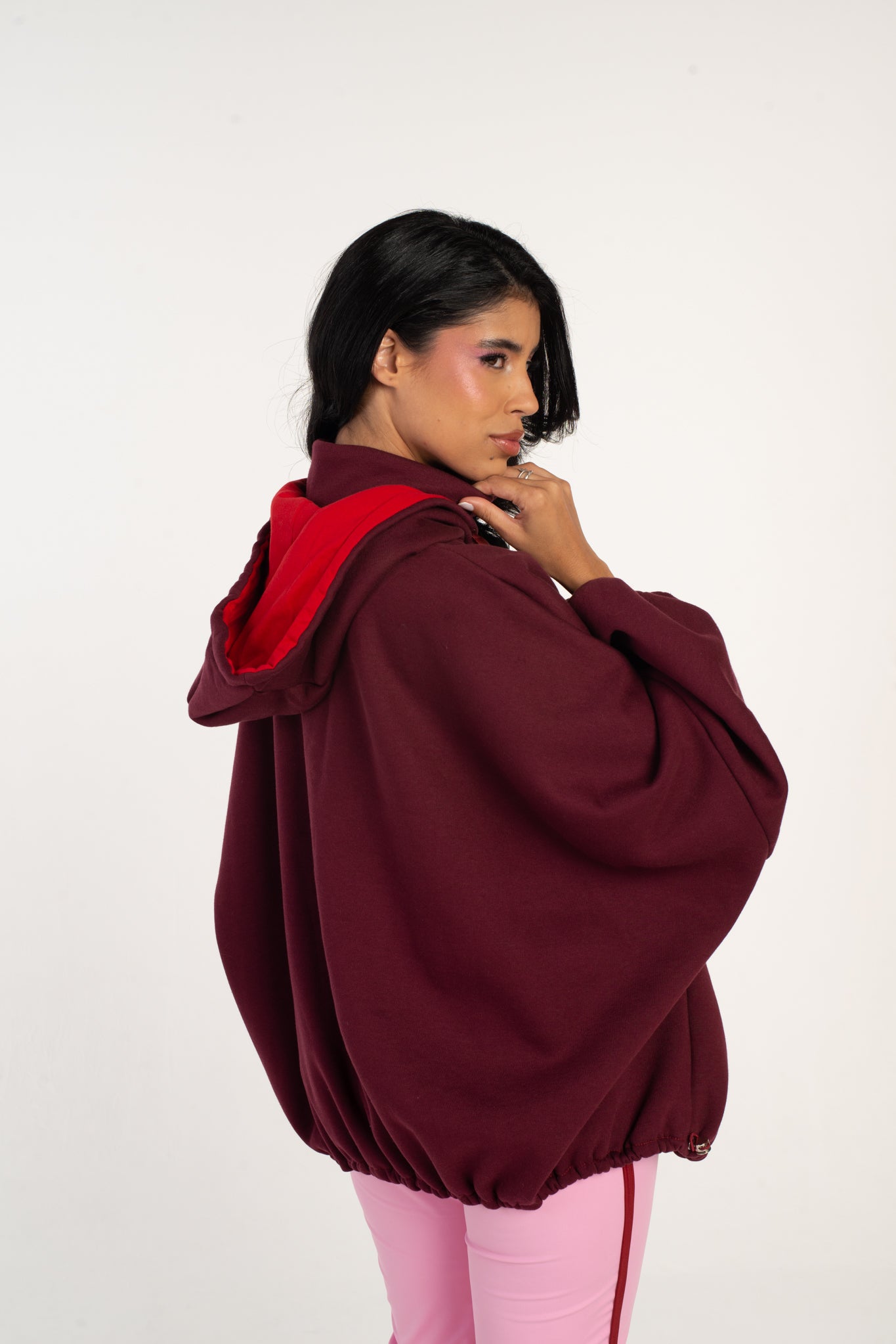 Moletom oversized na cor gatekeep