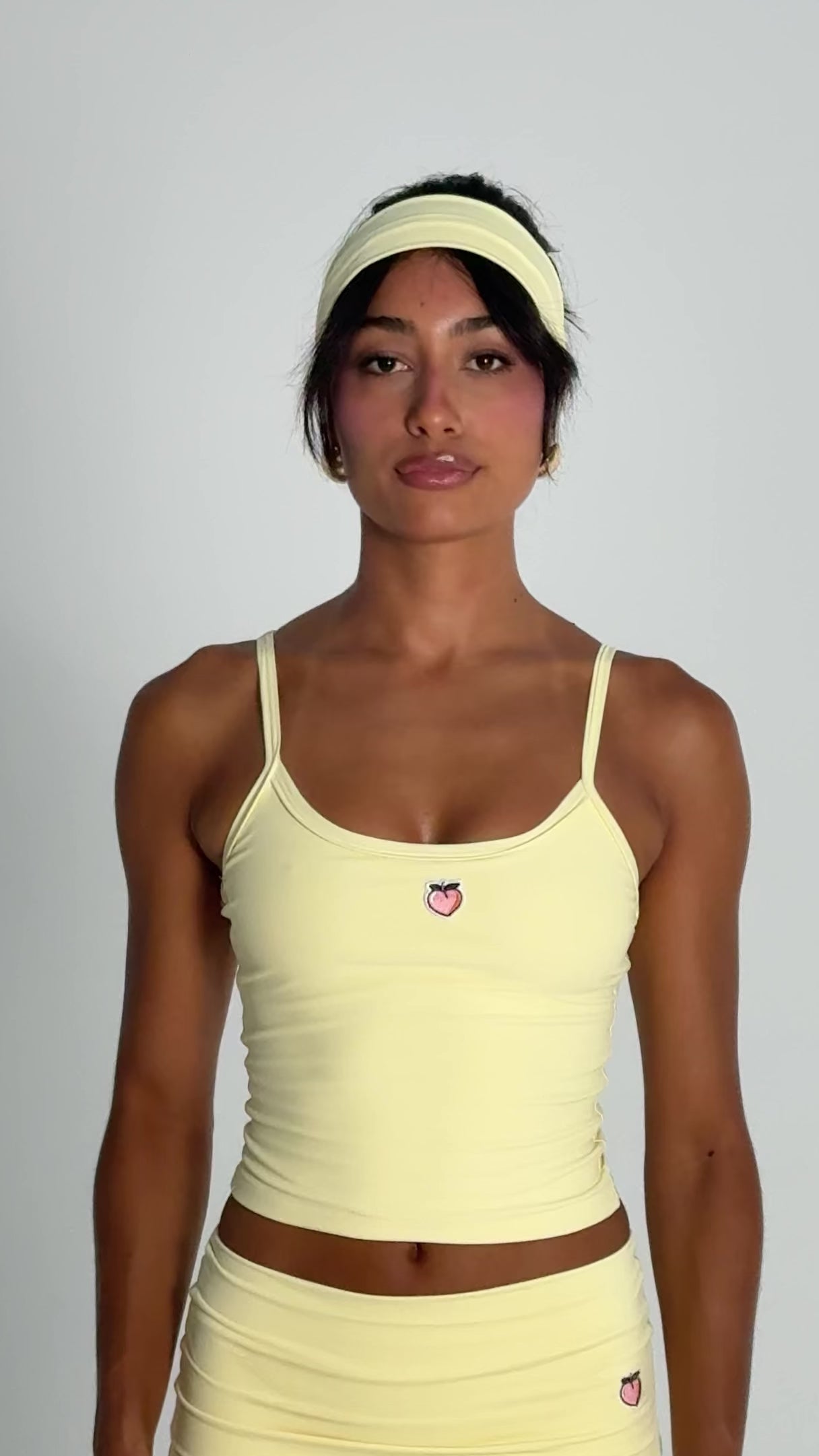 top de alcinha na cor sunlight