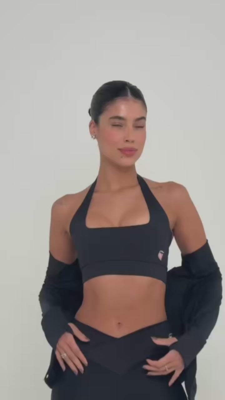 top decote reto com alça no pescoço na cor black