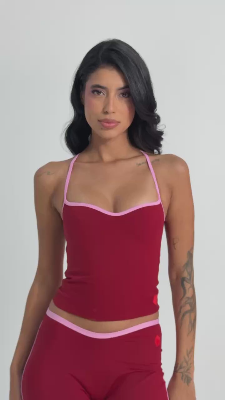 Regata com decote coração na cor gatekeep
