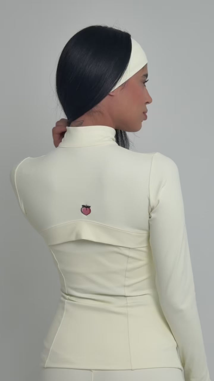 jaqueta compressora com bolso na cor natural